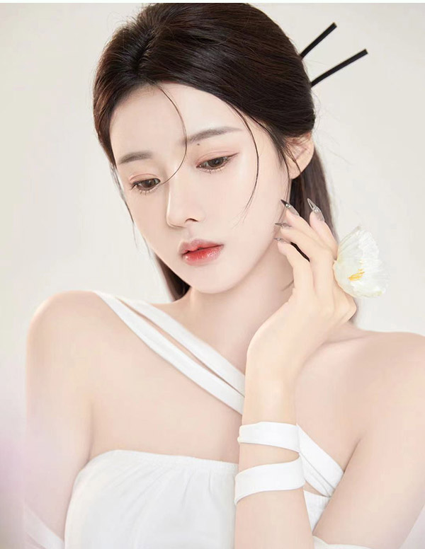 旧金山外围留学生